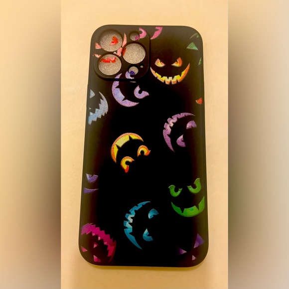 iPhone 13 ProMax scary night Halloween themed phone case NWT - Picture 1 of 12